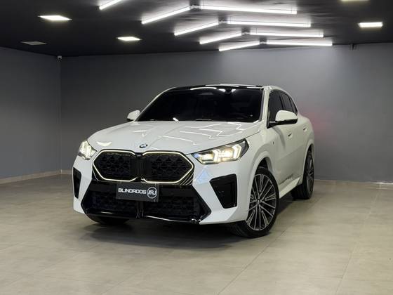 BMW X2 2.0 TURBO GASOLINA XDRIVE20I M SPORT STEPTRONIC BMW X2 2.0 TURBO GASOLINA XDRIVE20I M SPORT STEPTRONIC